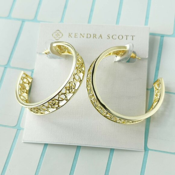 Kendra Scott Jewelry - Kendra Scott Kelly Gold Hoop Earrings w/ dust bag
